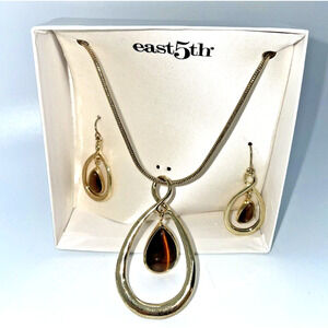 East 5th tigers eye necklace and earrings